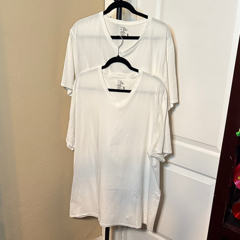Jockey White V-Neck Women's Short Sleeve Tee